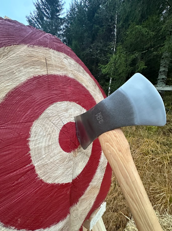 Oyo Kasteoksa - Double Blade Throwing Axe