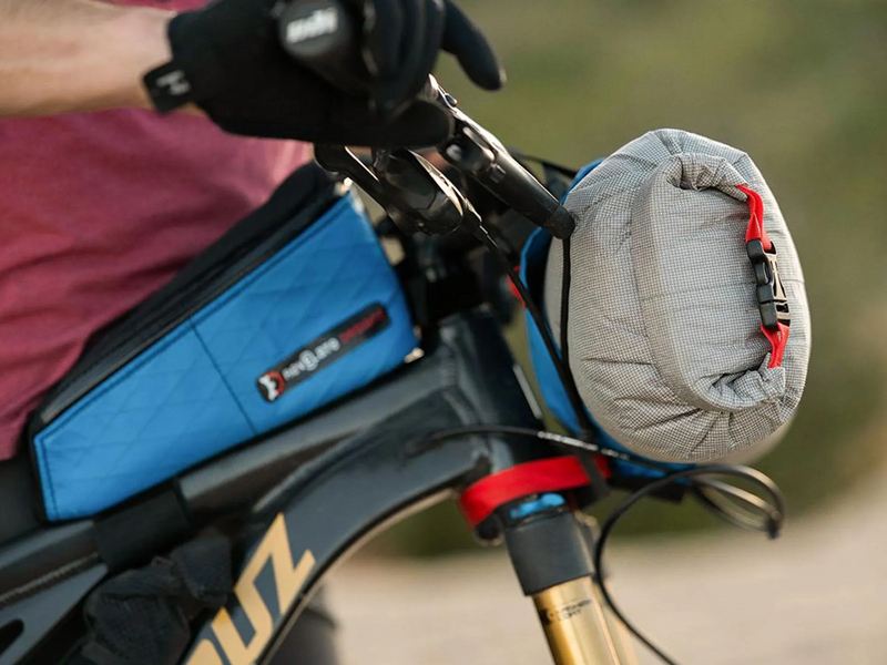 Revelate Designs Pronghorn Handlebar Roll Bag